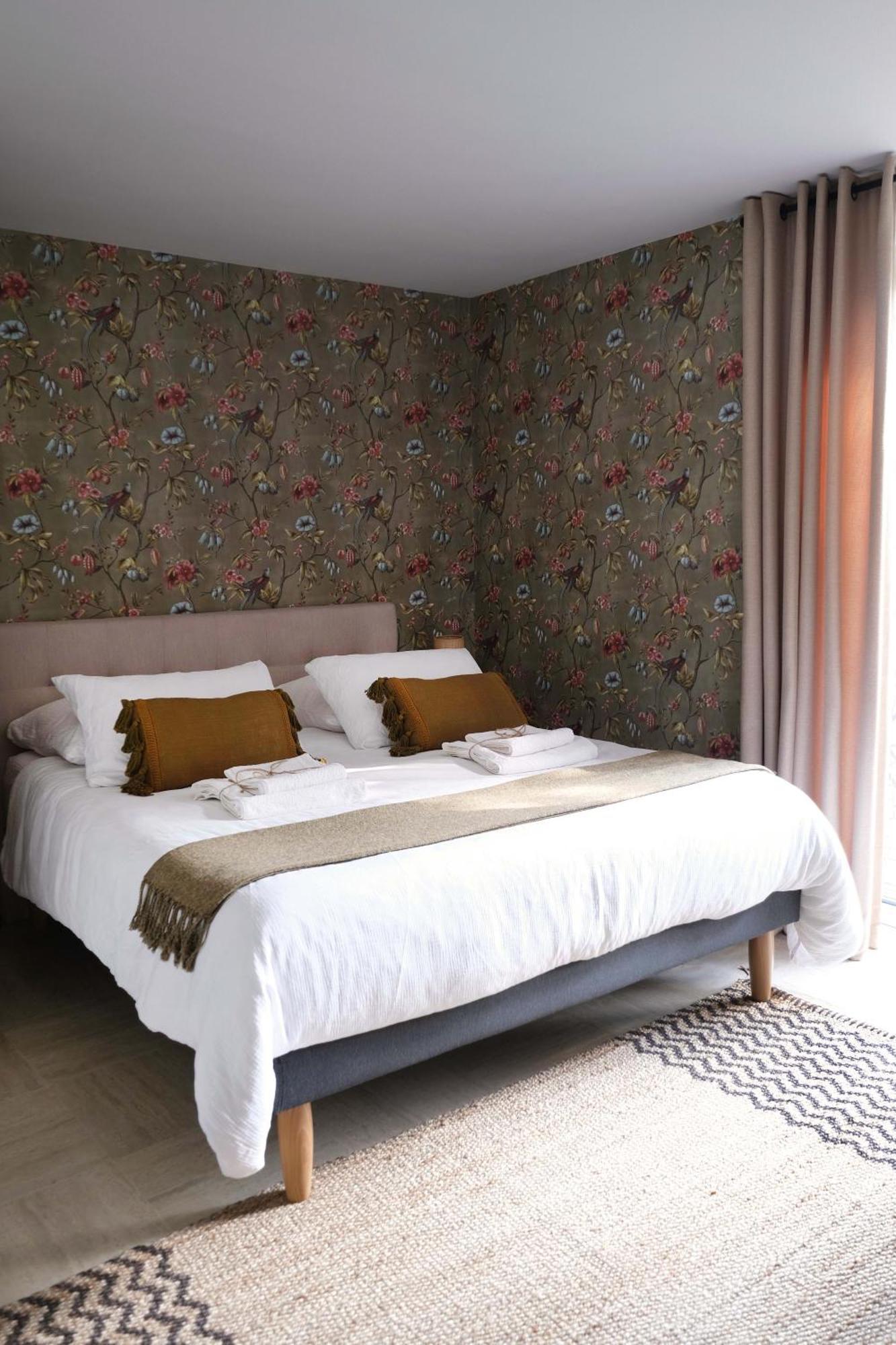 L'Orme Blanchet Spa & Piscine, Petit-Dejeuner Inclus Chambon-la-Foret Bilik gambar